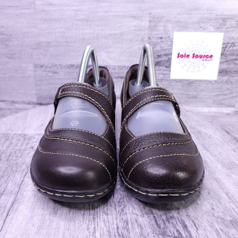 Clarks Ashland Avenue Leather Mary Jane Flat Brown Women's sz 8 - Picture 2 of 8